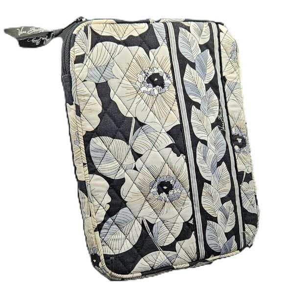 Vera Bradley Tablet Sleeve - Camellia pattern (retired) - Picture 1 of 12